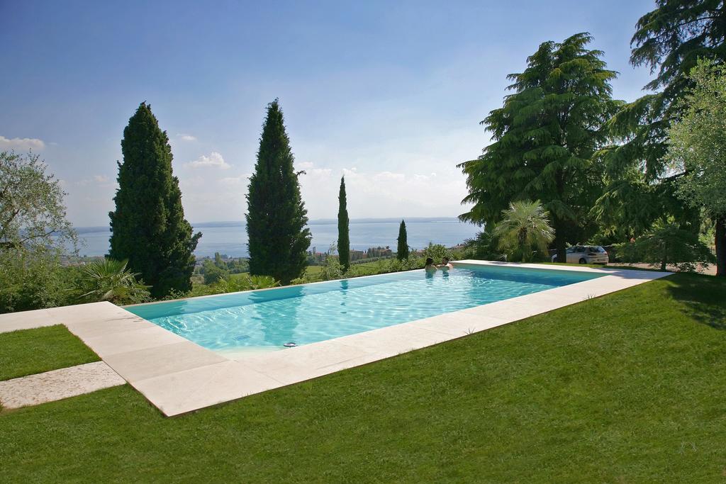Relais Colle San Giorgio Acomodação com café da manhã Bardolino Exterior foto
